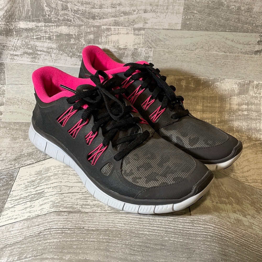 Nike Free 5.0 - Pink & Gray/Black - Size 9.5